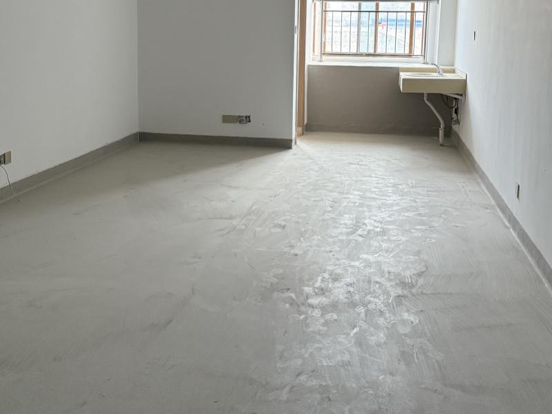 同質(zhì)透心地板